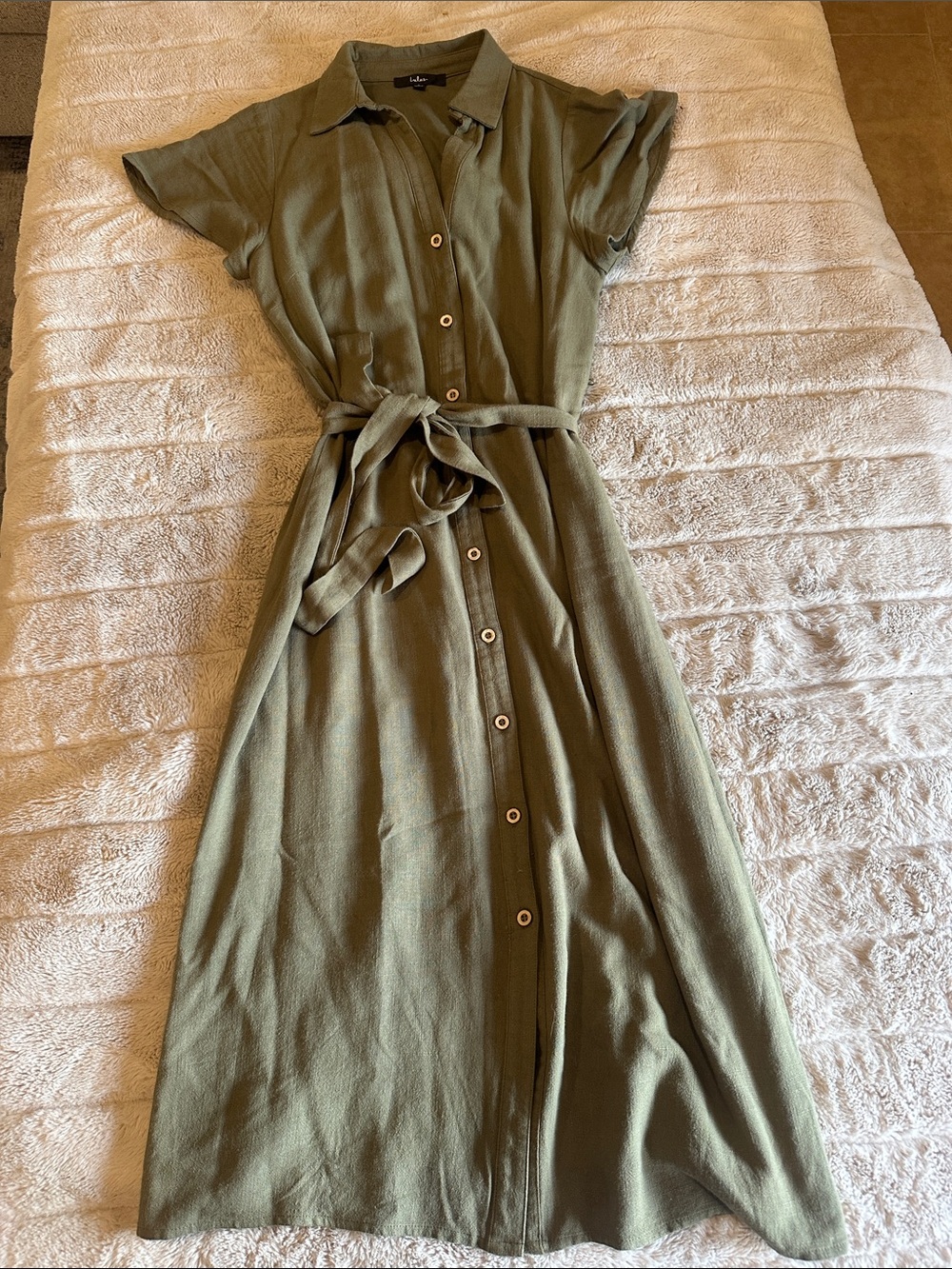 Lulu's Olive Green Button-Front Midi Shirt Dress with Tie Waist